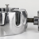 KUPO KCP-950P 4 WAYS CLAMP FOR 35MM TO 50MM TUBE