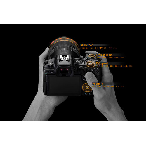 Canon EOS R5 Mirrorless Camera with 24-105mm f/4 Lens