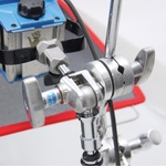 KUPO KCP-230 2-1/2" GRIP HEAD WITH A SWIVEL 16MM BABY SPIGOT