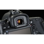 Canon EOS 5D Mark IV DSLR Camera with 24-105mm f/4L II Lens
