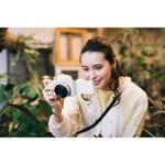 Sony ZV-E10 Mirrorless Camera (White)