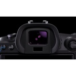 Canon EOS R5 Mirrorless Camera with 24-105mm f/4 Lens