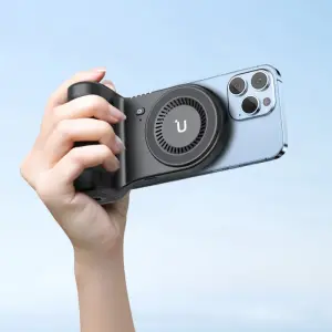 Ulanzi MA45 MagSafe Bluetooth Wireless Power Grip